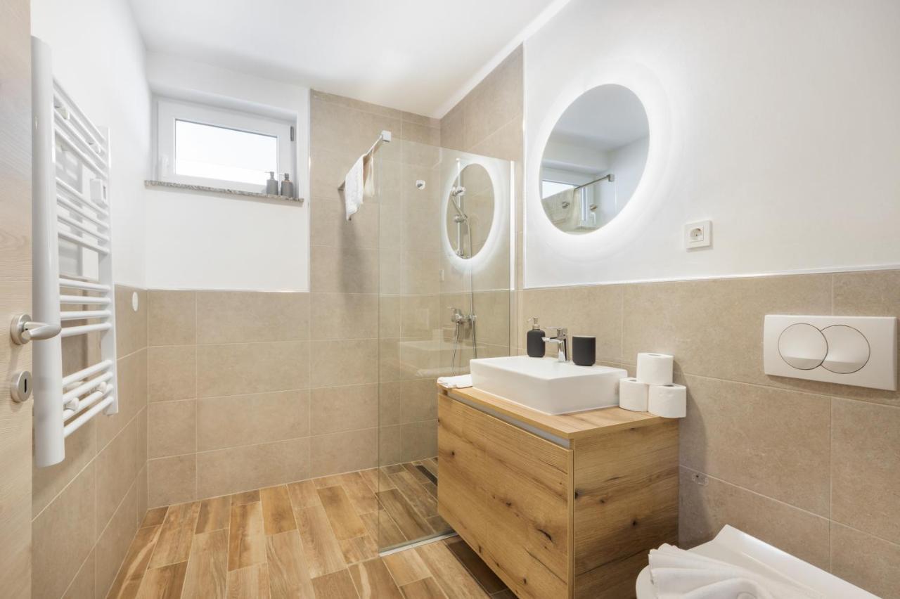 Chic Apartments With Finnish Sauna And Jacuzzi Kranjska Gora Luaran gambar