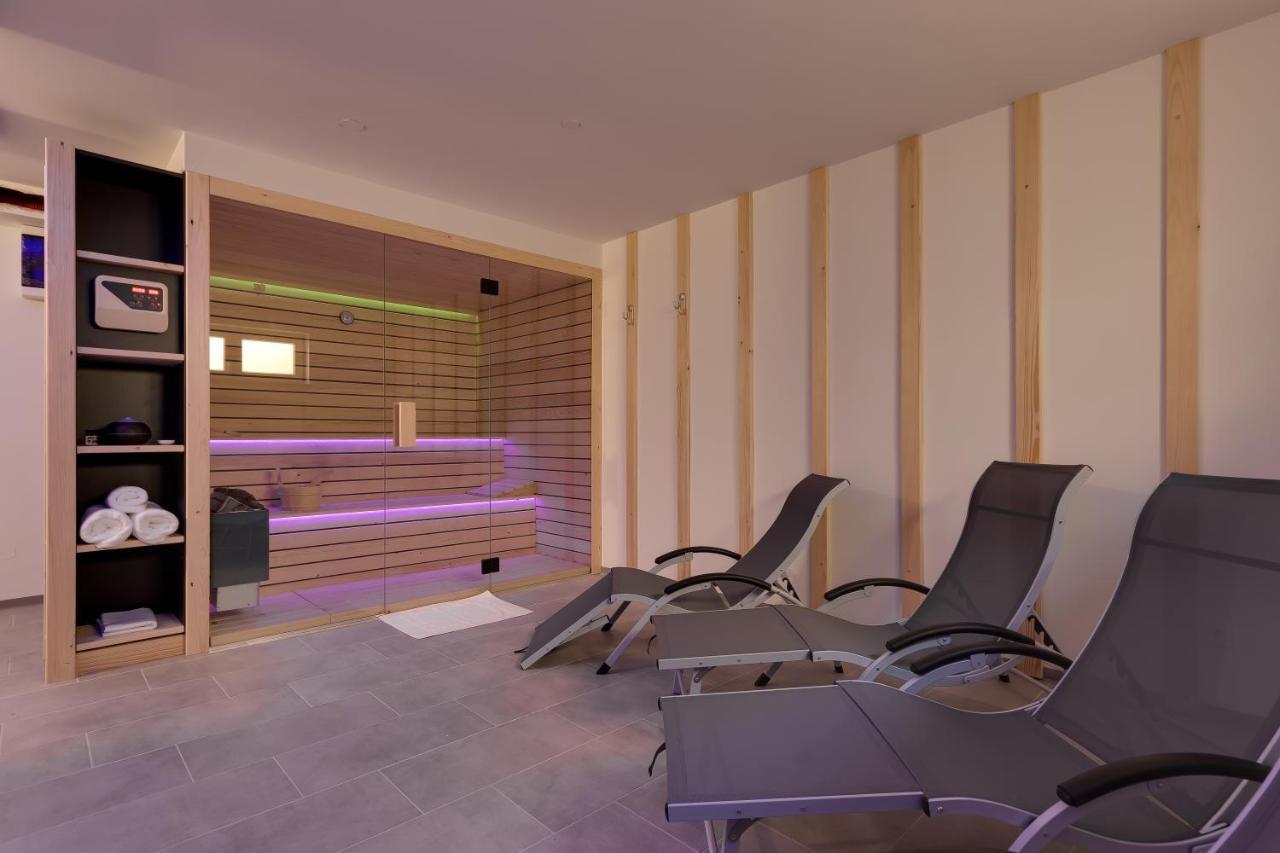 Chic Apartments With Finnish Sauna And Jacuzzi Kranjska Gora Luaran gambar