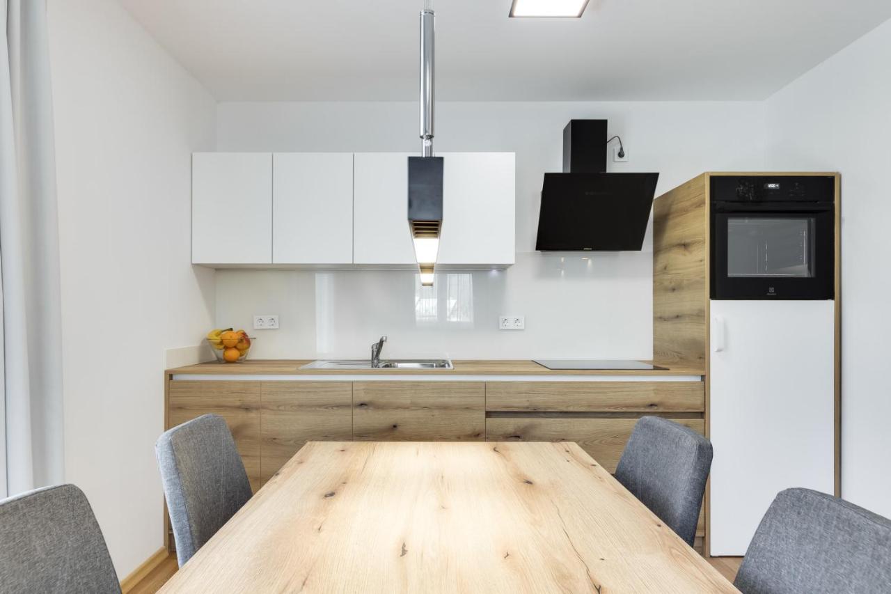 Chic Apartments With Finnish Sauna And Jacuzzi Kranjska Gora Luaran gambar